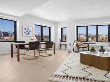 ba,— Apartment available!