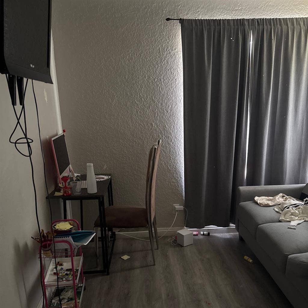 Single bedroom