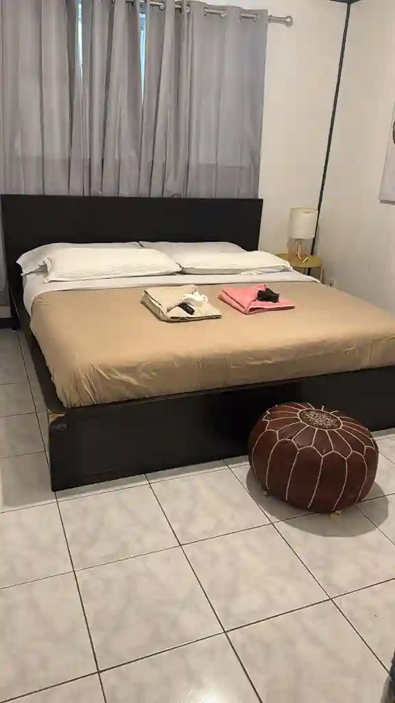 Cozy & Convenient Shared Home