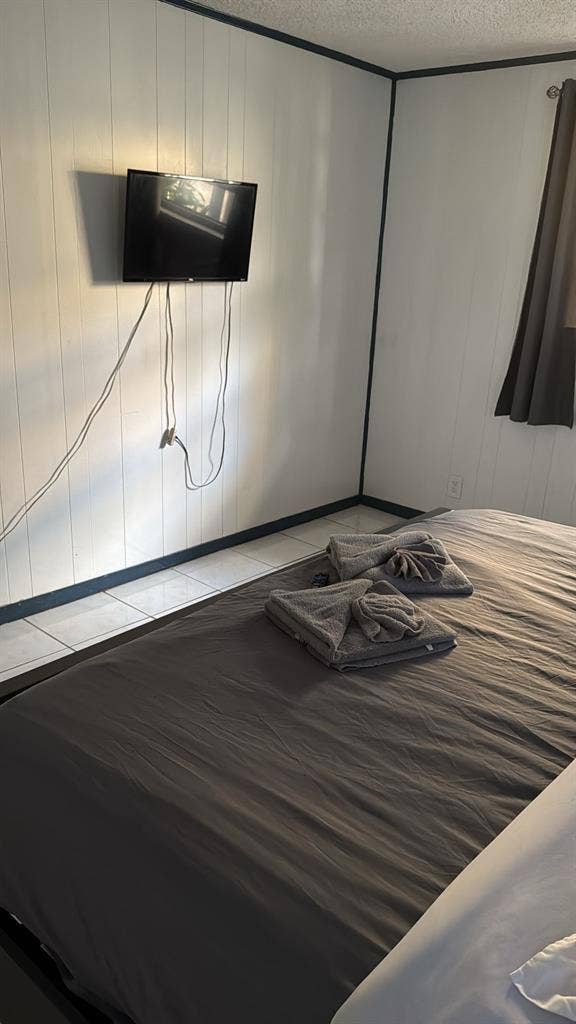 Cozy & Convenient Shared Home