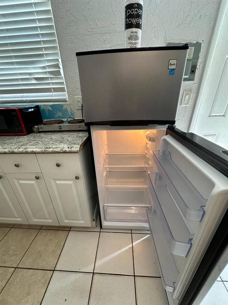 Bright and Spacious Studio Stay