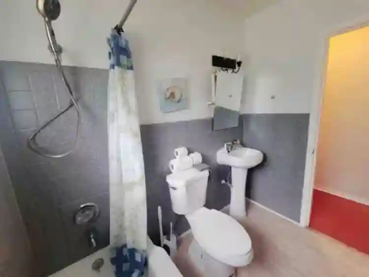 Relaxing Home with Ample Space