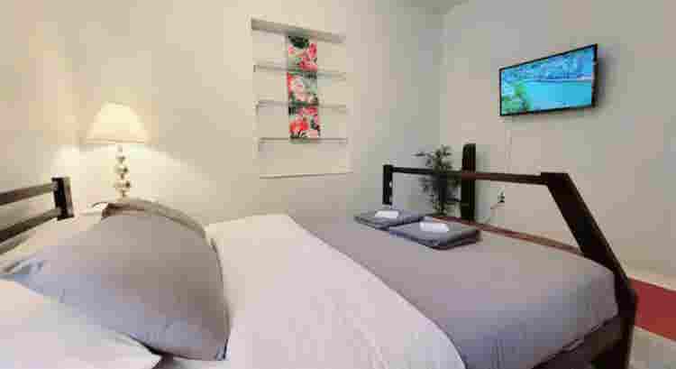 Relaxing Home with Ample Space
