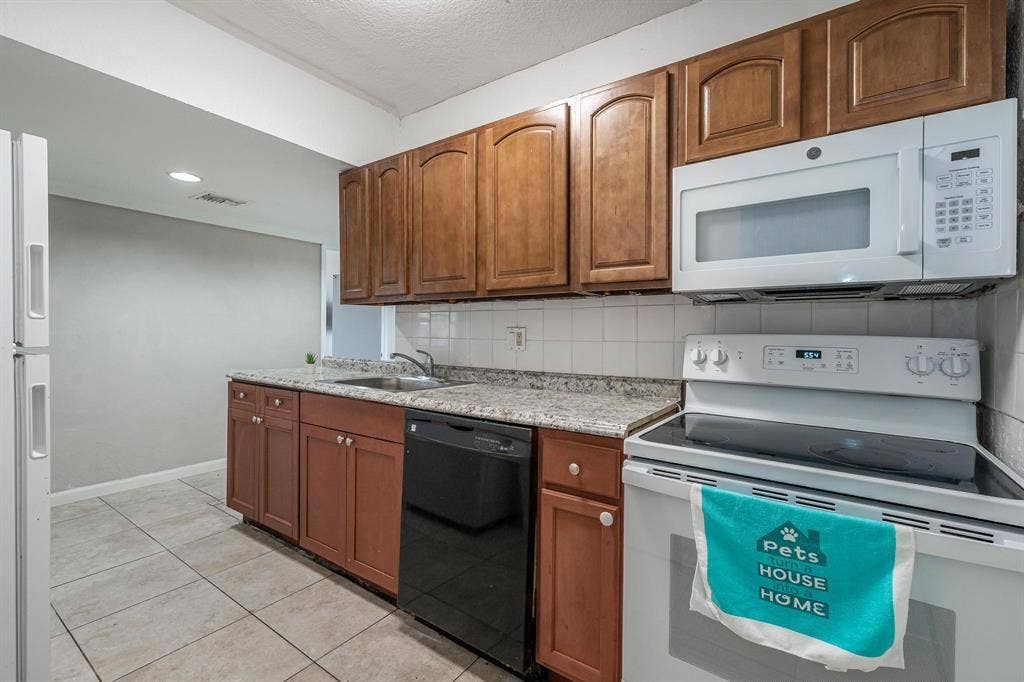 Large Private Home for Your Stay