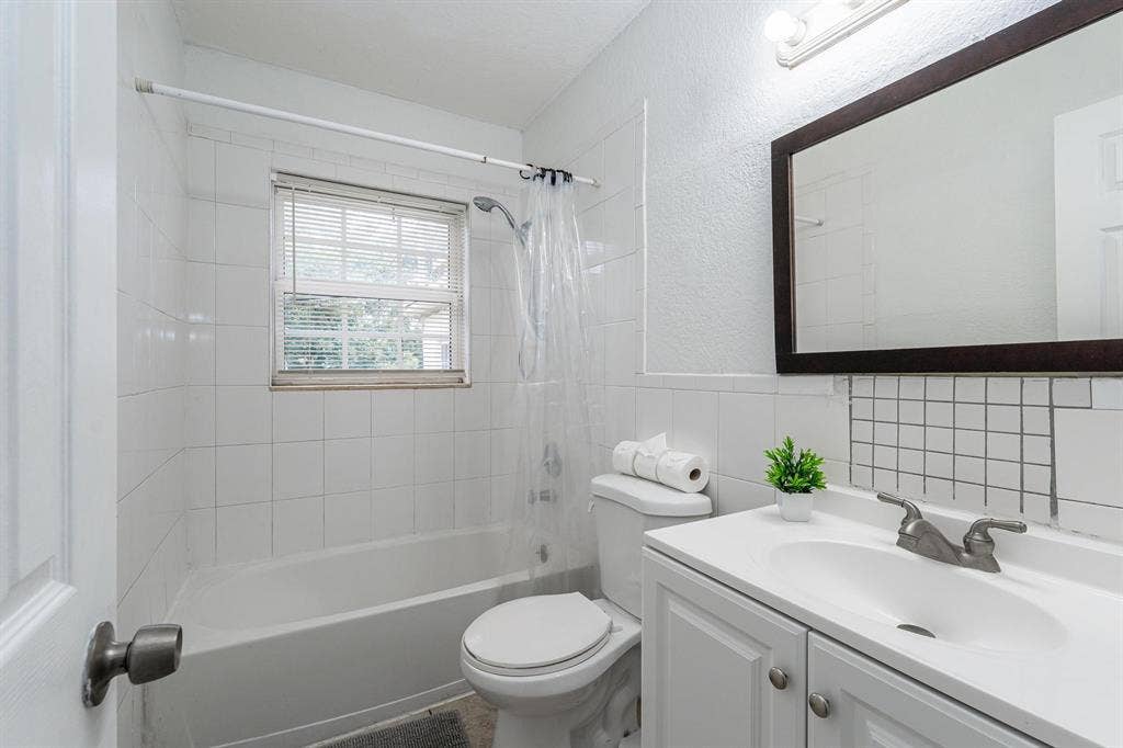 Large Private Home for Your Stay