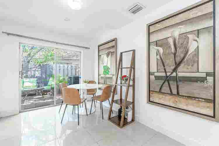 Cozy Home for Groups or Families