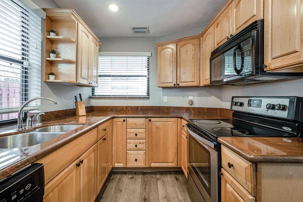 Comfortable and Spacious Home