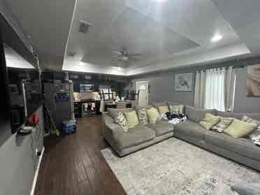 1 bedroom available for rent