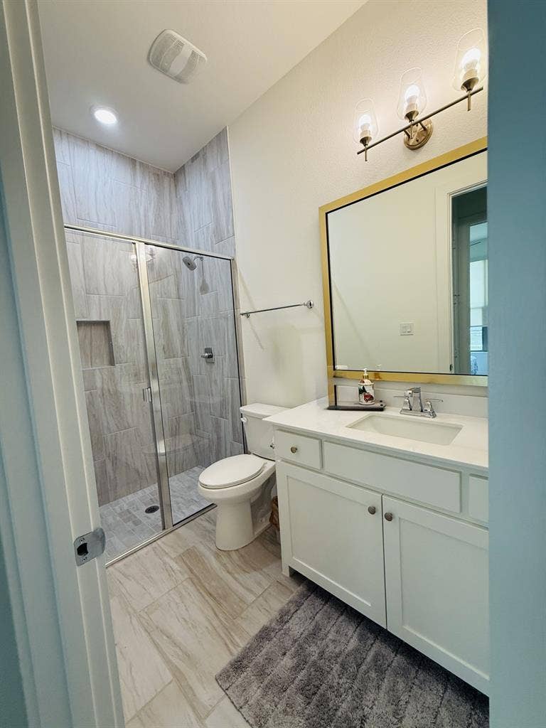 Fully
Furnished New house for Rent