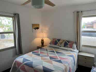 Room nr UNM & Mall