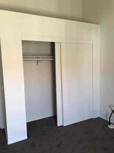 ROOM FOR RENT CLOSE TO BEACH