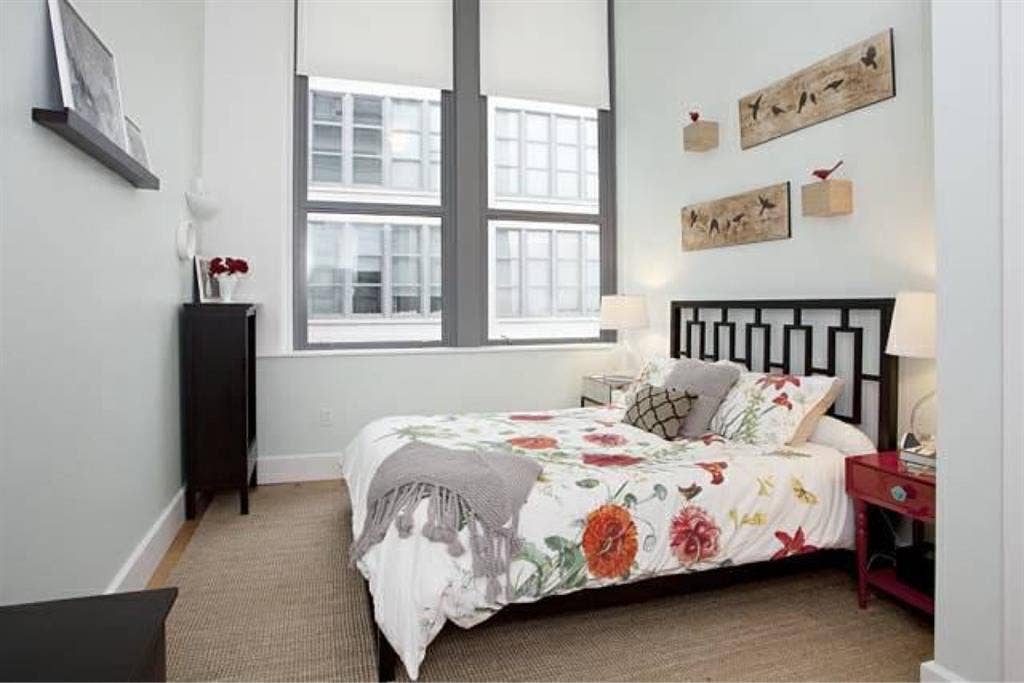 Room for students/professsionals