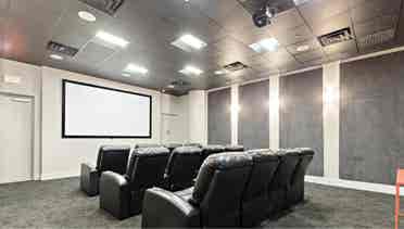 Room for students/professsionals