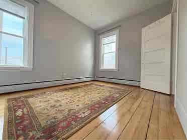 Room in 2BR – Move in May