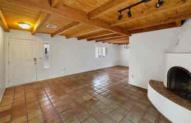 Cool two bedroom house in Tucsonn