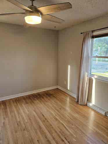 Room open on Lease