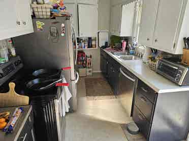Room open on Lease