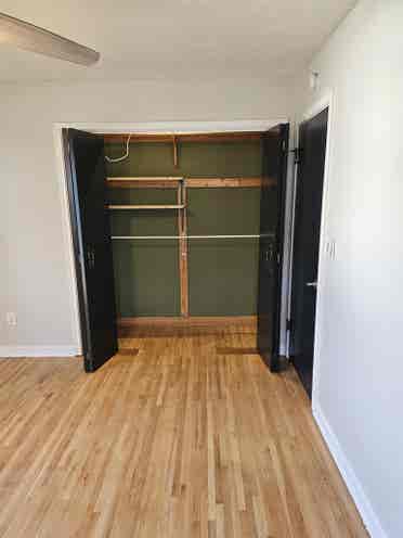 Room open on Lease