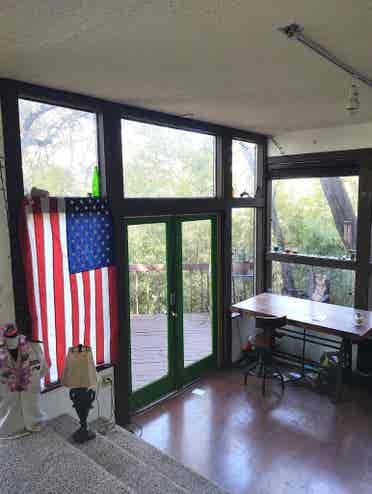 Room Across St of Barton Springs