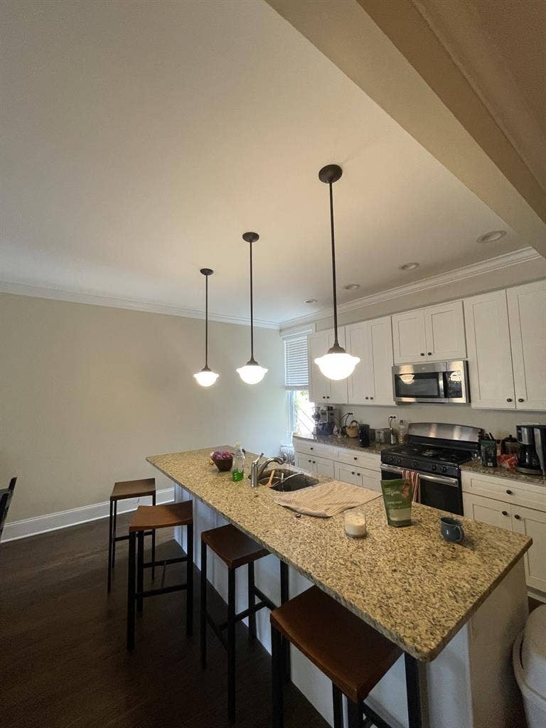 Hyde Park Room for Rent