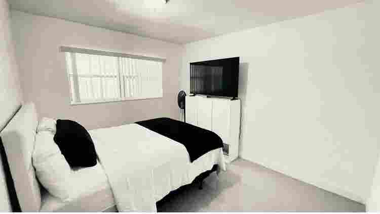 “Room Available in Spacious House