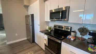 Lease Takeover– Private Bed & Bath!