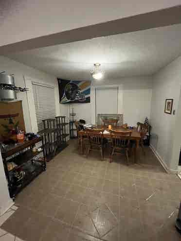 Room for rent in Riverside