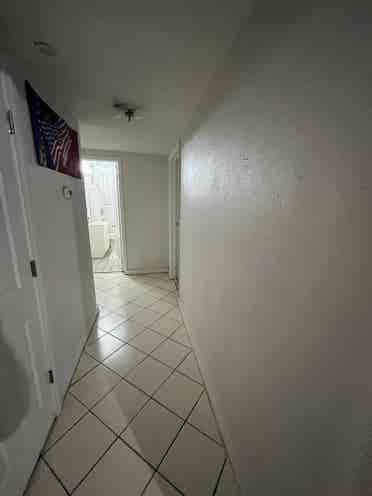 Room for rent in Riverside