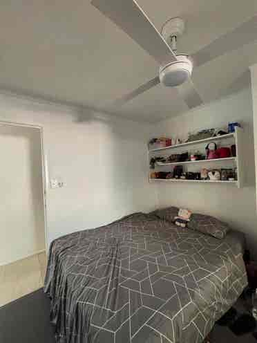 Room with queen size for couple