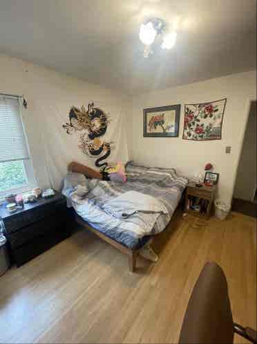Private room for rent
