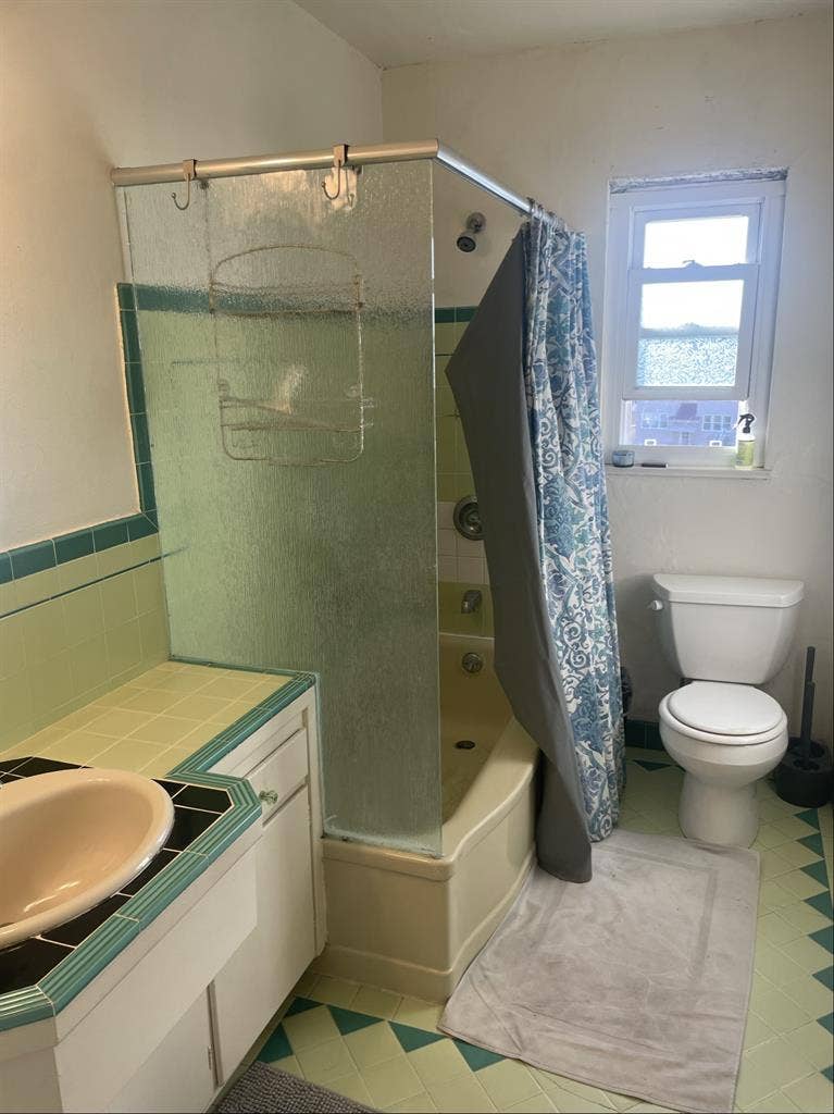 Private room for rent