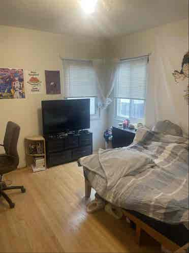 Private room for rent
