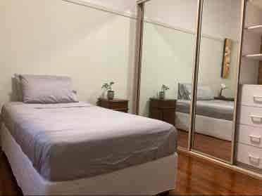 $  p/w 
Room for rent Kensington