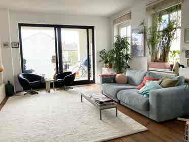 ROOM EXCHANGE + Berlin  Amsterdam +
