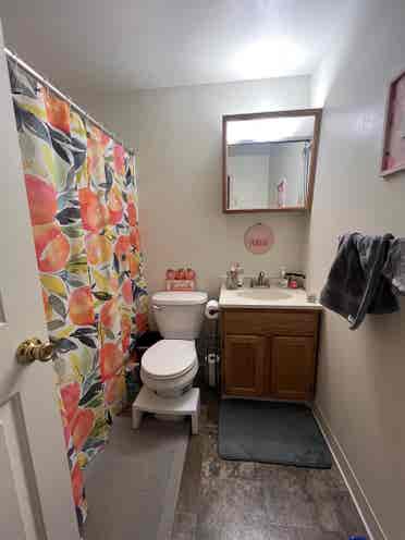 Grenadier Village 9 month sublet