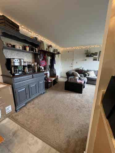 Grenadier Village 9 month sublet