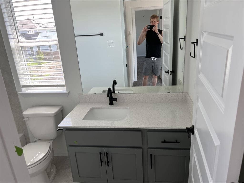 Room for rent in starting in August