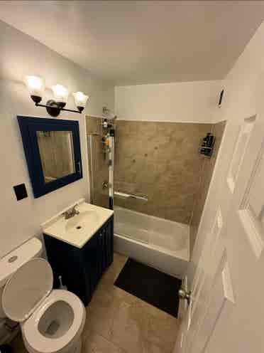 Condo rm available utl incl.