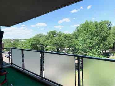 Condo rm available utl incl.