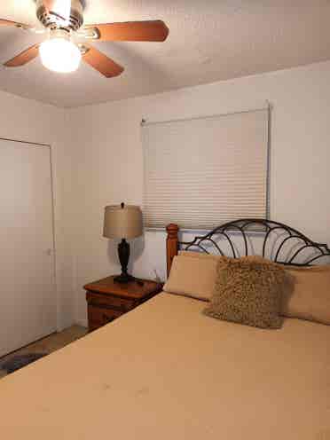 Room for rent for a single person