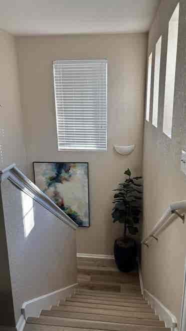 Large 
Room for rent all inclusive