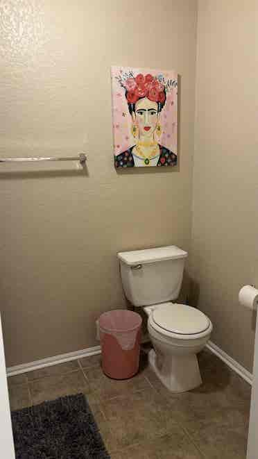 Large 
Room for rent all inclusive