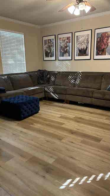 Large 
Room for rent all inclusive