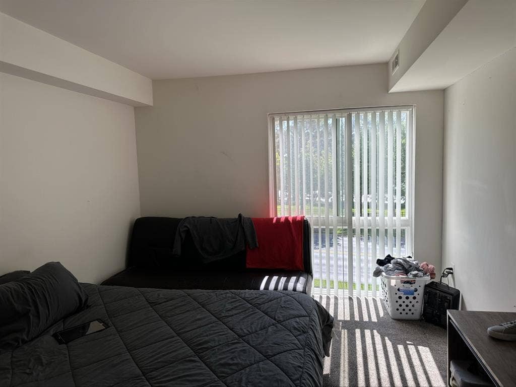 Beautiful spacious room with view