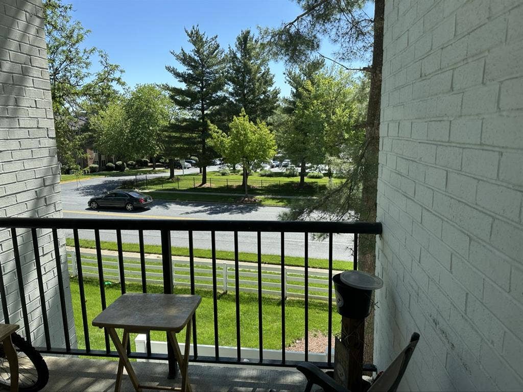 Beautiful spacious room with view