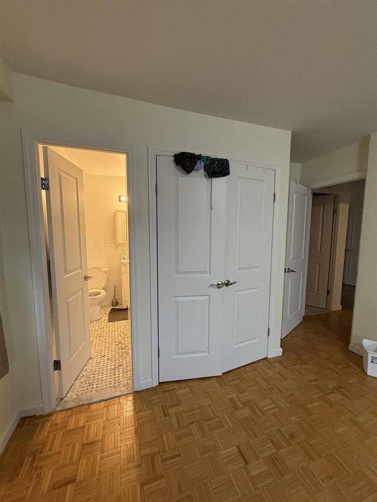 Large Bedroom w/Bathroom and Office