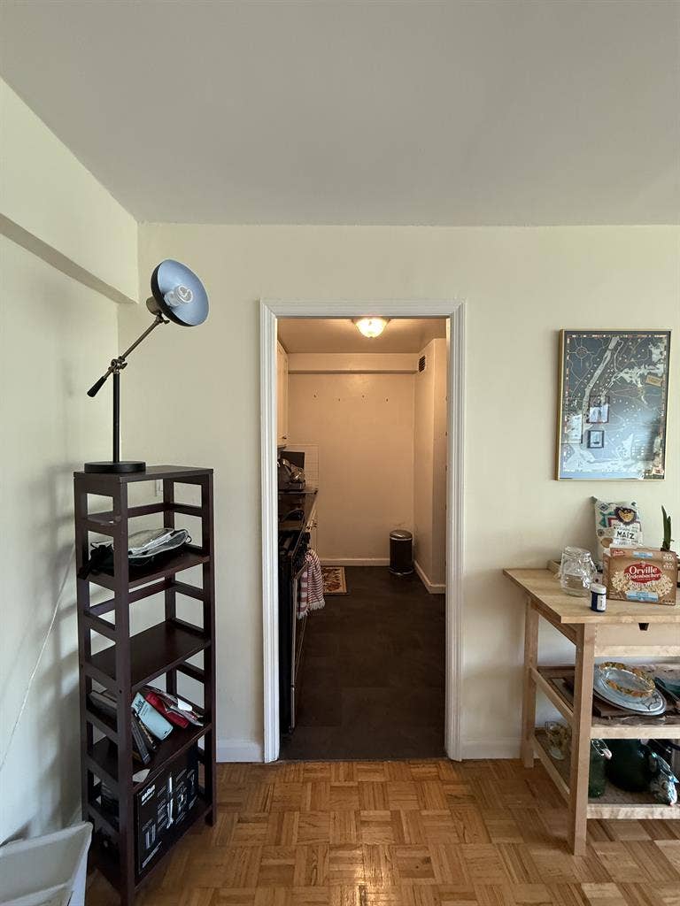 Large Bedroom w/Bathroom and Office