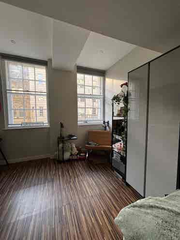 STUDIO FLAT AVAILABLE FROM JUNE