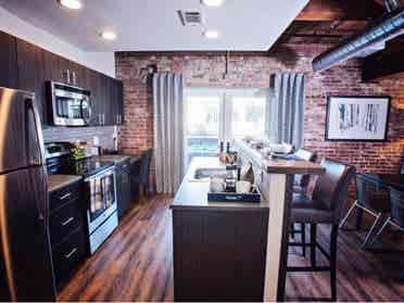 need 2 female roommates :)