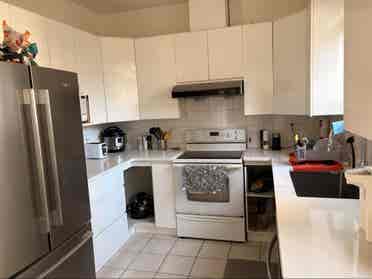 1 bedroom in a 4 bedroom house